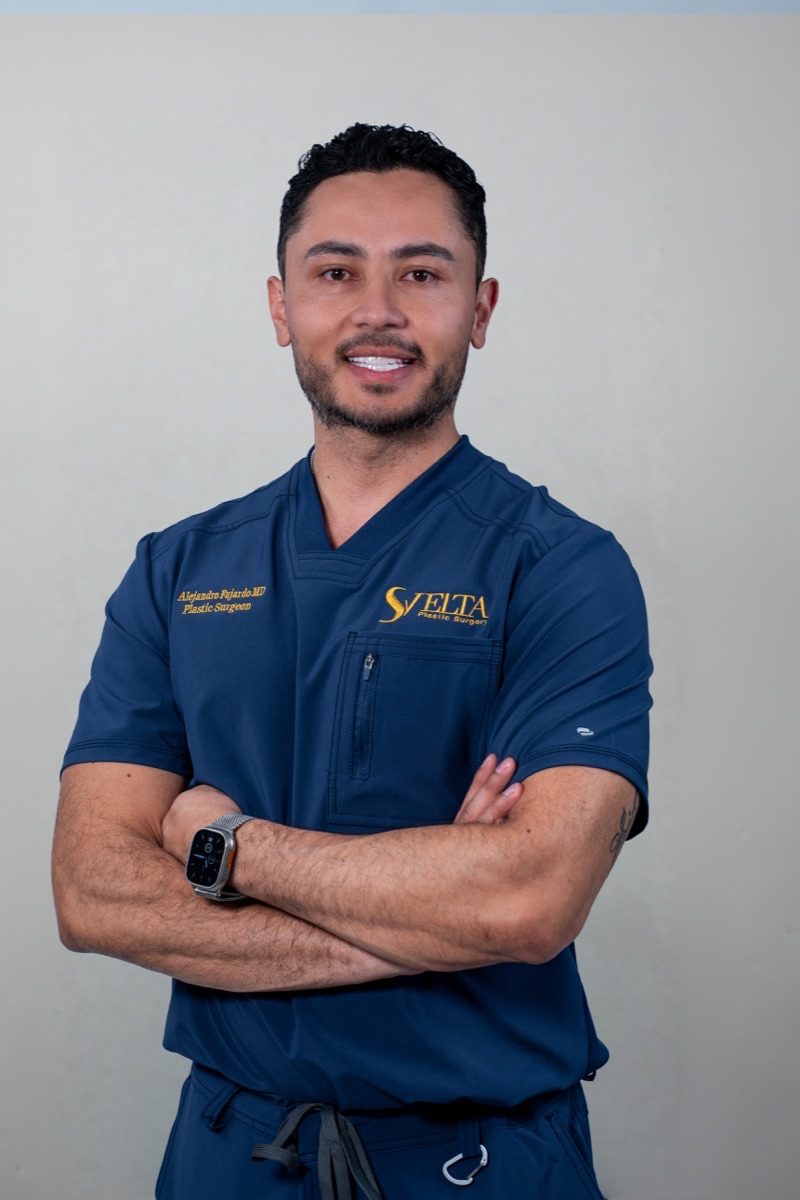 Dr. Alejandro Fajardo, plastic surgeon at Svelta Plastic Surgery in Miami